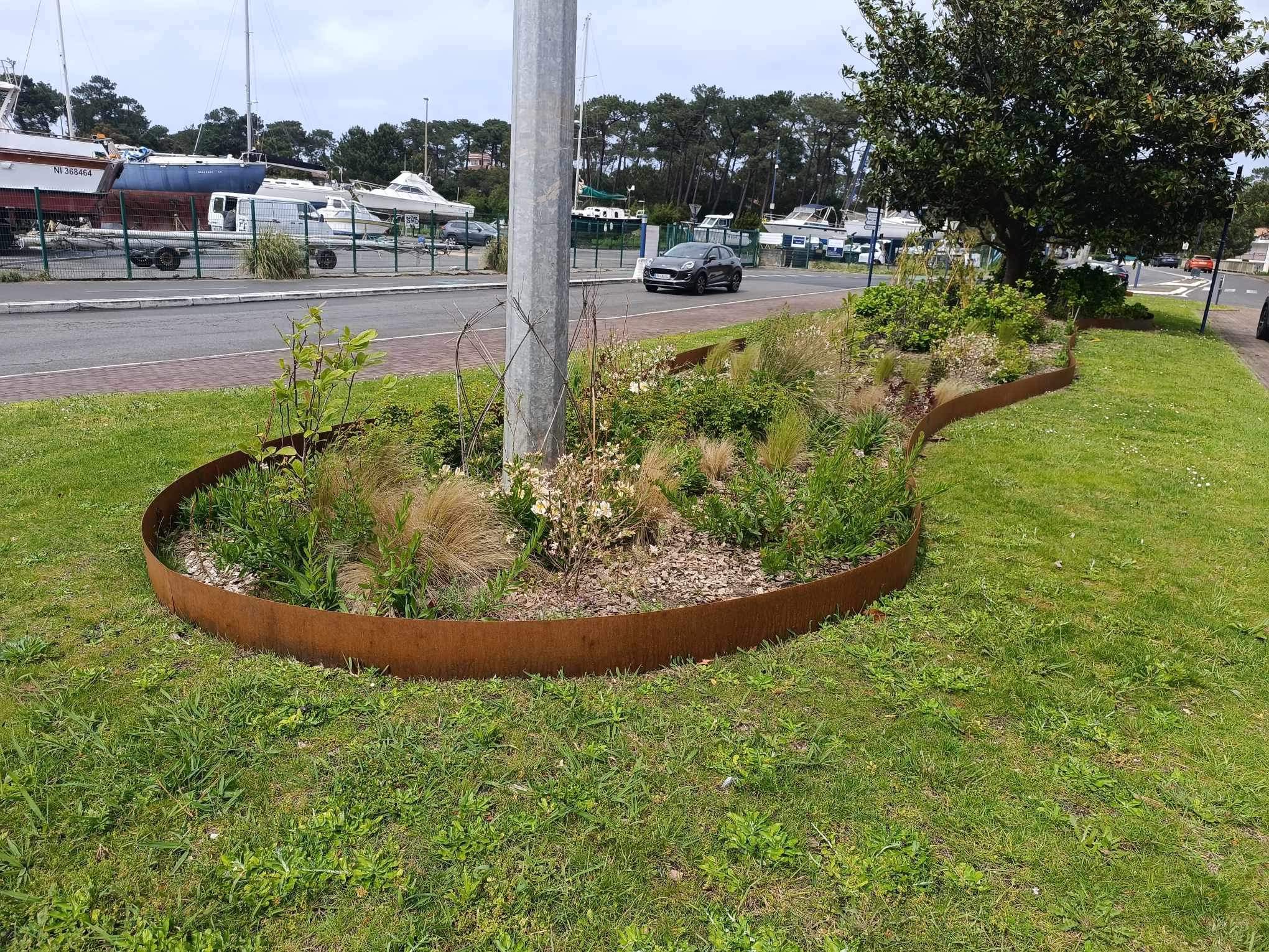 bordures en metal corten
